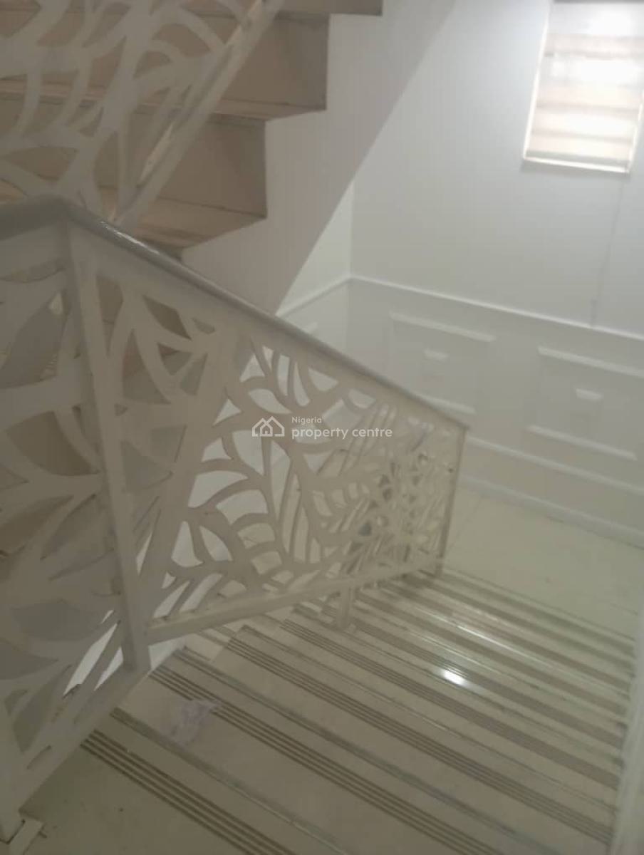 Well Mainland 5 Bedroom Semi Detached Duplex, Peace Estate,by Ogidan.,., Sangotedo, Ajah, Lagos, Semi-detached Duplex for Rent