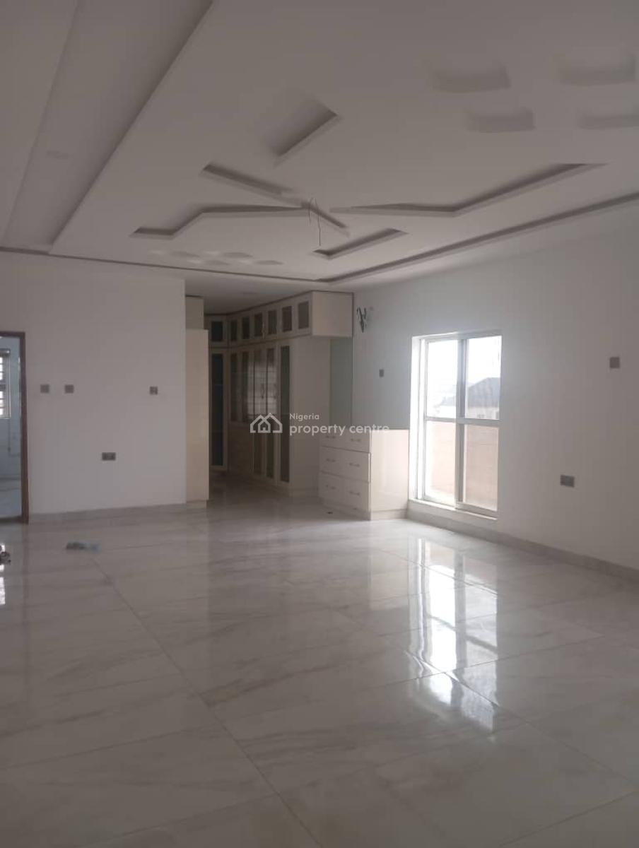 Well Mainland 5 Bedroom Semi Detached Duplex, Peace Estate,by Ogidan.,., Sangotedo, Ajah, Lagos, Semi-detached Duplex for Rent