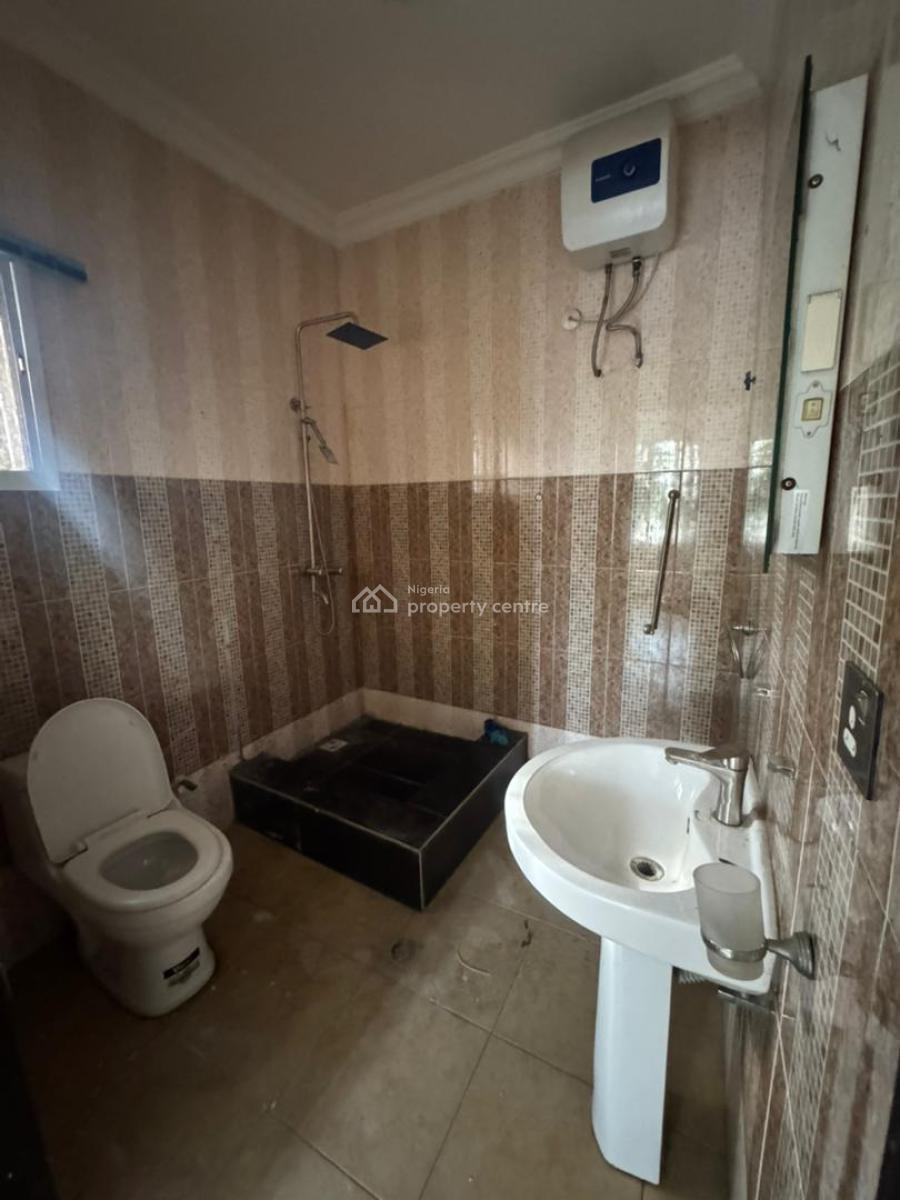 Luxurious Share Apartment at Ajah Ilaje Off Mobil Road, Ajah Ilaje Off Mobil, Ajah, Lagos, Self Contain (single Rooms) for Rent