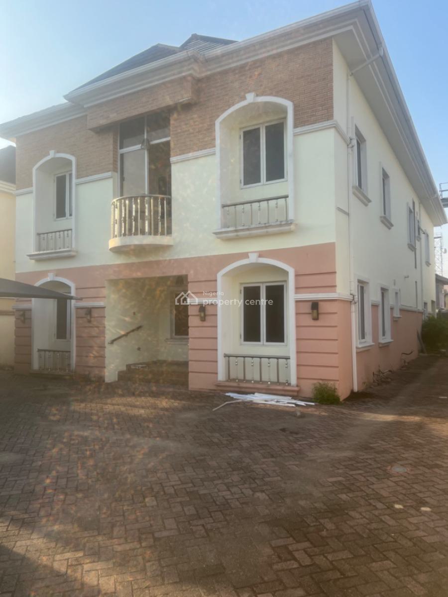 Self Compound 4 Bedroom Fully Detached House with 2 Rooms Bq, Lekki Phase 1, Lekki, Lagos, Detached Duplex for Rent