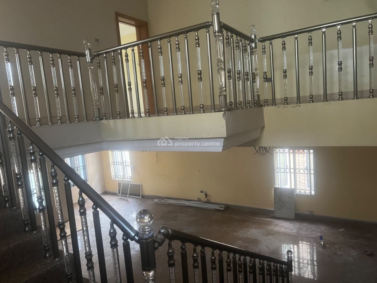 Self Compound 4 Bedroom Fully Detached House with 2 Rooms Bq, Lekki Phase 1, Lekki, Lagos, Detached Duplex for Rent