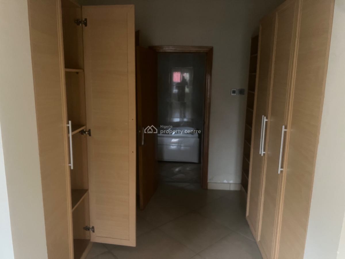 Self Compound 4 Bedroom Fully Detached House with 2 Rooms Bq, Lekki Phase 1, Lekki, Lagos, Detached Duplex for Rent