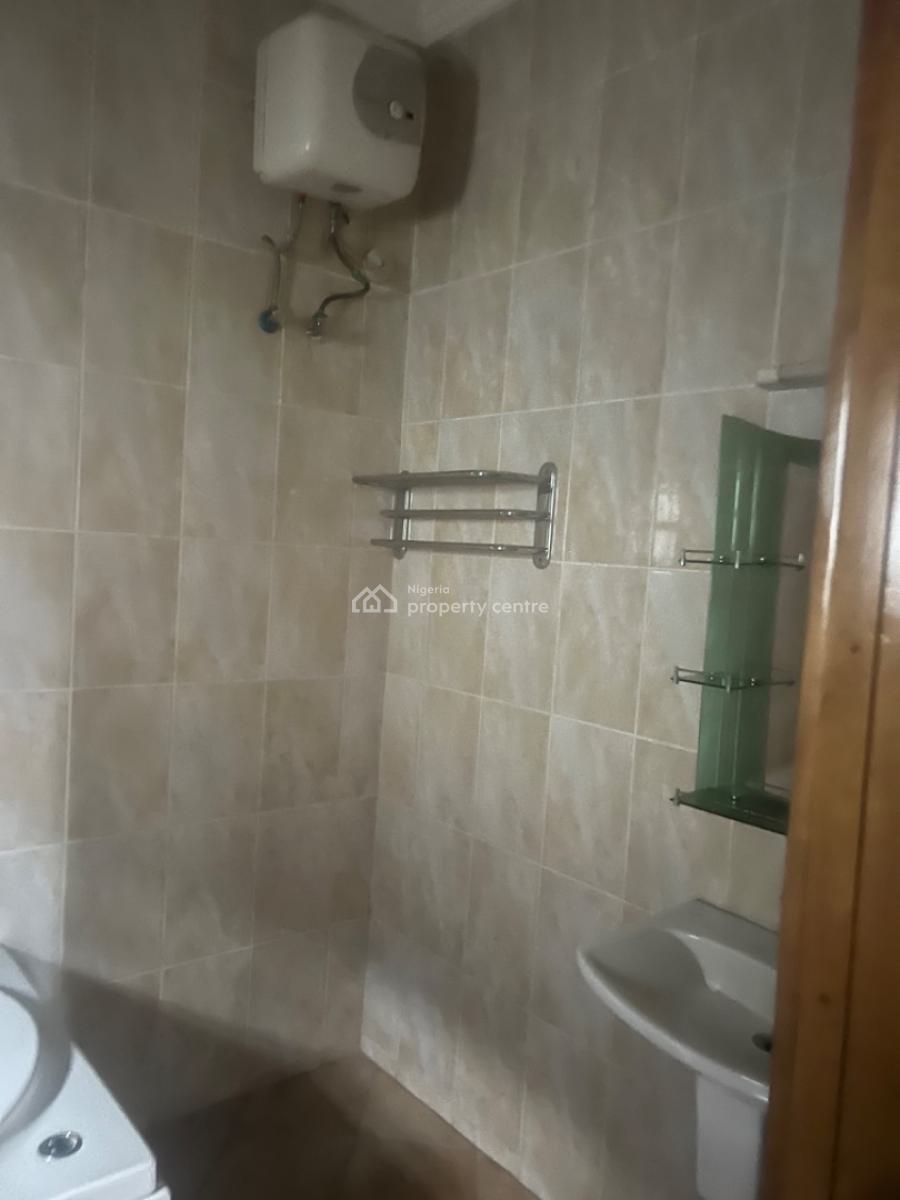 Self Compound 4 Bedroom Fully Detached House with 2 Rooms Bq, Lekki Phase 1, Lekki, Lagos, Detached Duplex for Rent