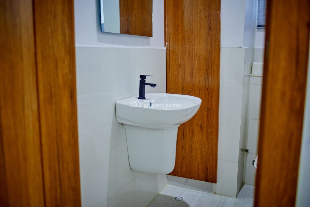 1 Bedroom Apartment, Seagate Estate, Lekki, Lagos, Mini Flat (room and Parlour) Short Let