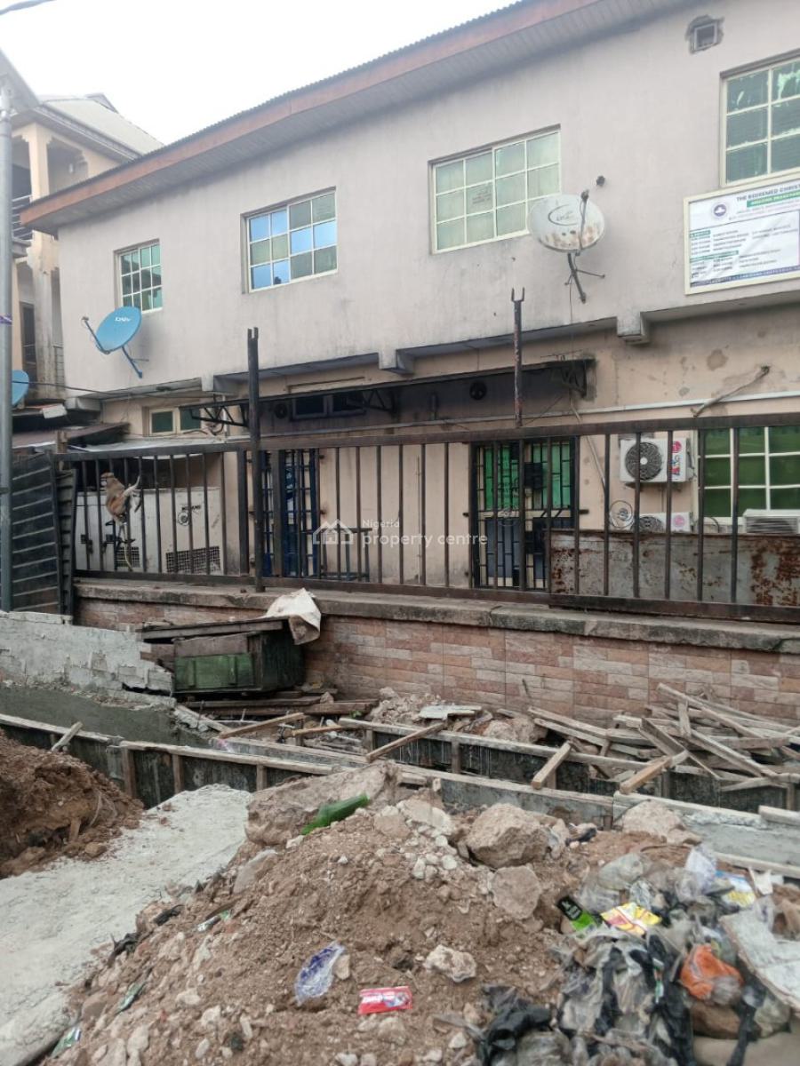 Commercial Corner Piece Building with Shops and Office, Shomolu, Lagos, Commercial Property for Sale