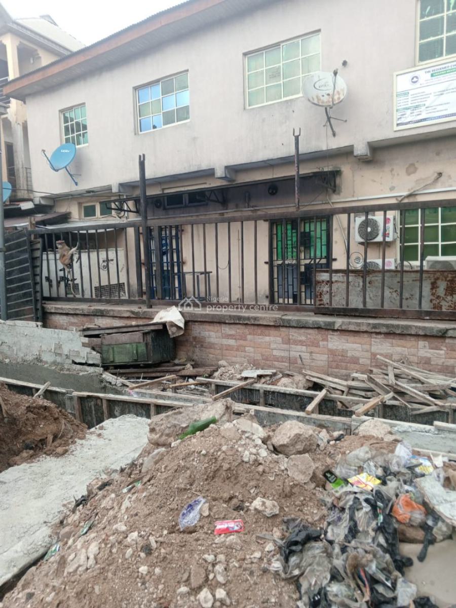 Commercial Corner Piece Building with Shops and Office, Shomolu, Lagos, Commercial Property for Sale