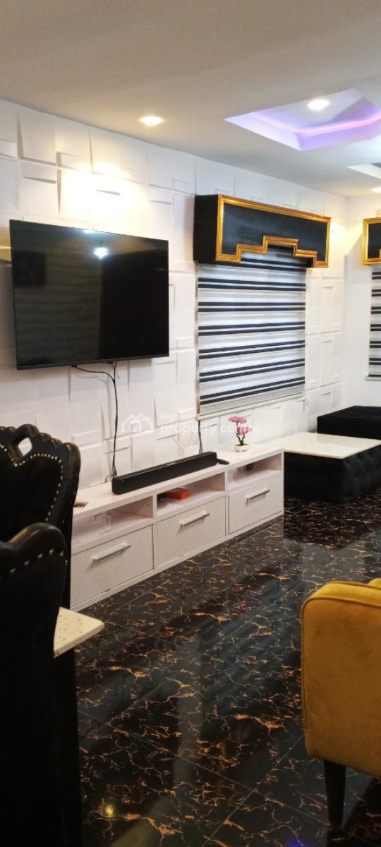 Luxury 2 Bedrooms Apartment, Peace Land Estate, Between Majek and Kingdom Hall Bus-stop, Sangotedo, Ajah, Lagos, House Short Let