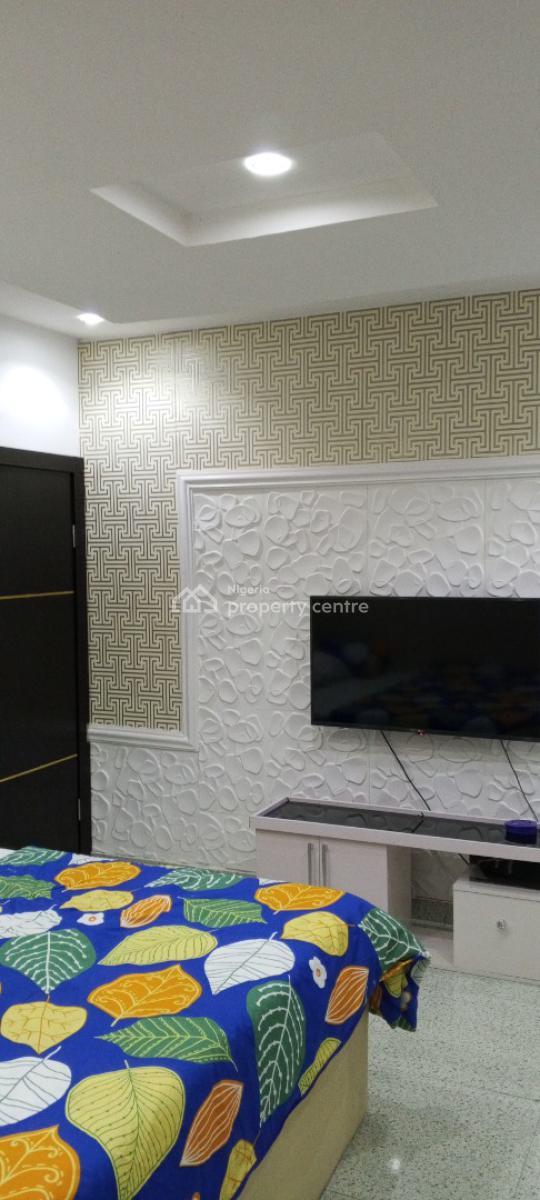 Luxury 2 Bedrooms Apartment, Peace Land Estate, Between Majek and Kingdom Hall Bus-stop, Sangotedo, Ajah, Lagos, House Short Let