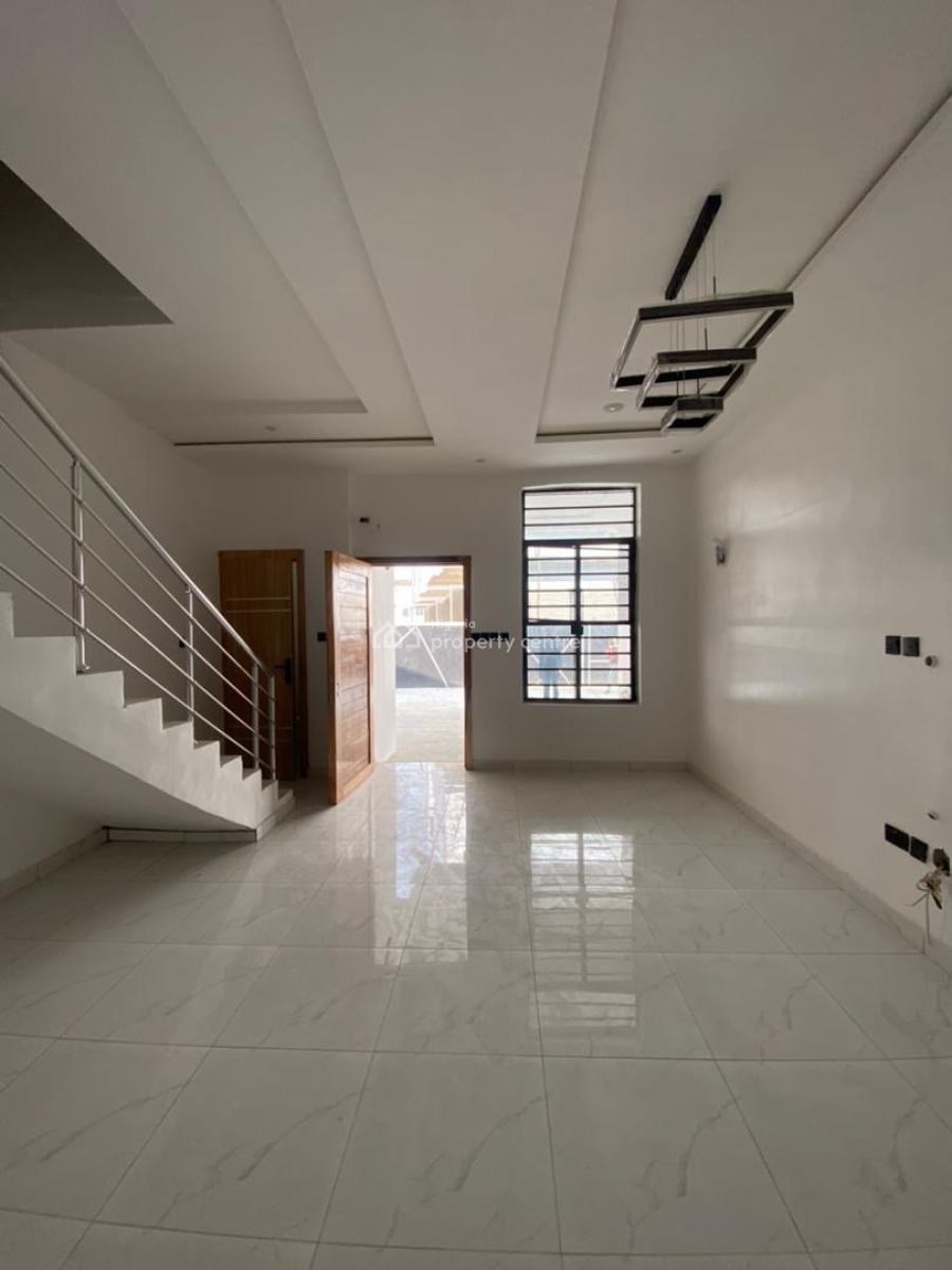 3 Bedroom Terrace, Second Toll Gate, Lekki, Lagos, Terraced Duplex for Sale