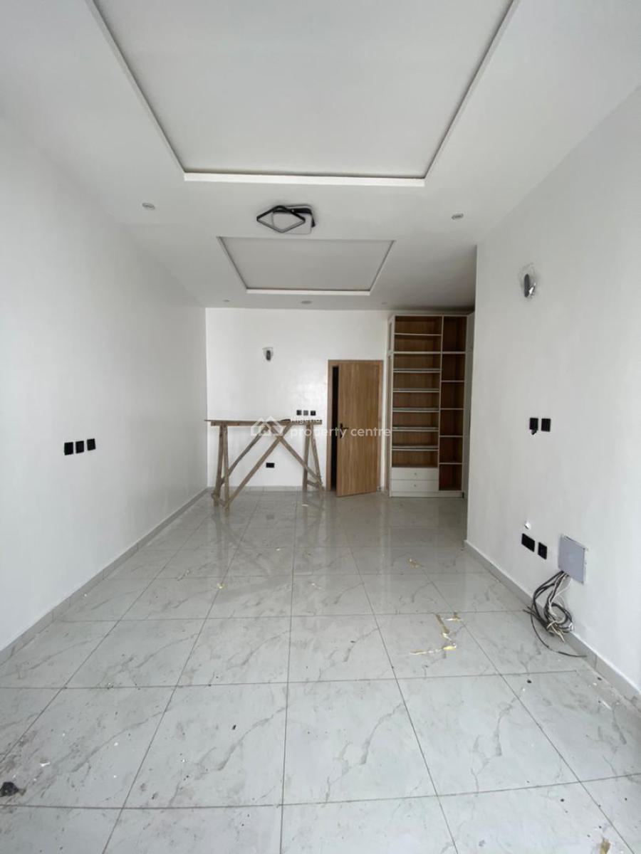 3 Bedroom Terrace, Second Toll Gate, Lekki, Lagos, Terraced Duplex for Sale