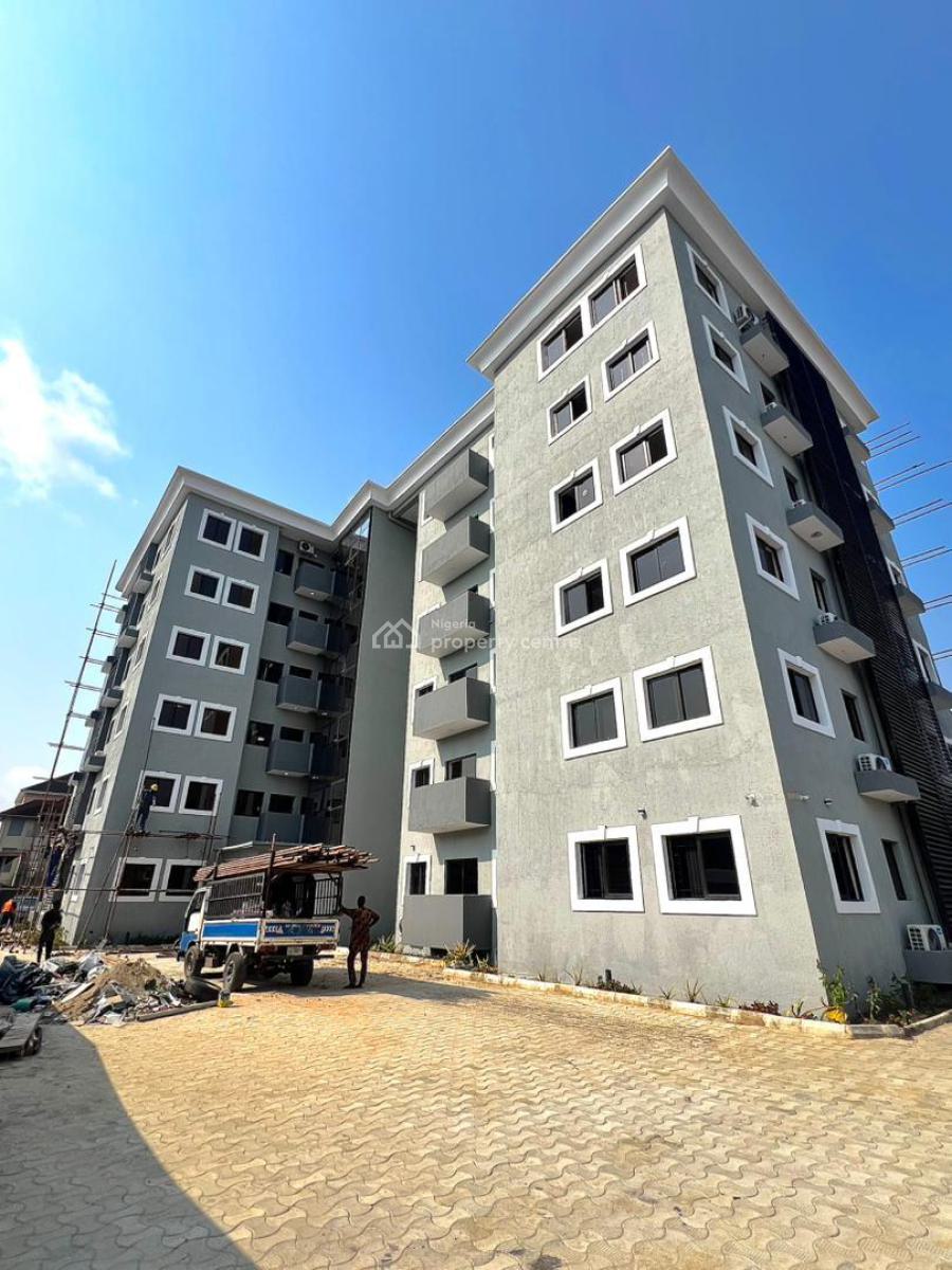 Luxury 3 Bedroom Apartment with Self Contain Bq, Elevator, Gym & Pool, Lekki Phase 1, Lekki, Lagos, Flat / Apartment for Rent