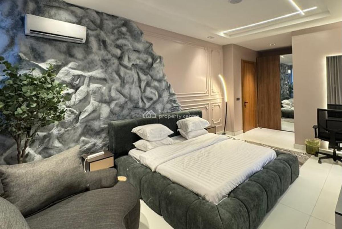 Luxury 2 Bedroom with Ps5, Rooftop Lounge, Gym, Swimming Pool, African Lane, Admiralty Road Lekki Phase One, Lekki Phase 1, Lekki, Lagos, Flat / Apartment Short Let