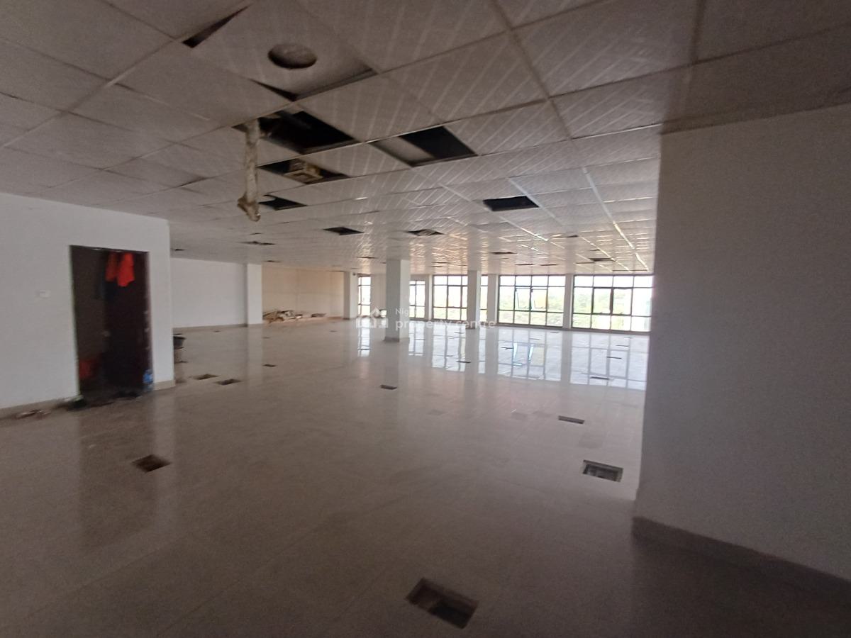 360sqm Office Space on The Fourth Floor with Elevators & Gen, Wuse 2, Abuja, Office Space for Rent