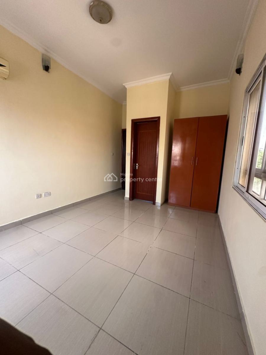 Spacious Well Maintained 3 Bedroom Apartment with Bq on The 2nd Floor, Oniru, Victoria Island (vi), Lagos, Flat / Apartment for Rent