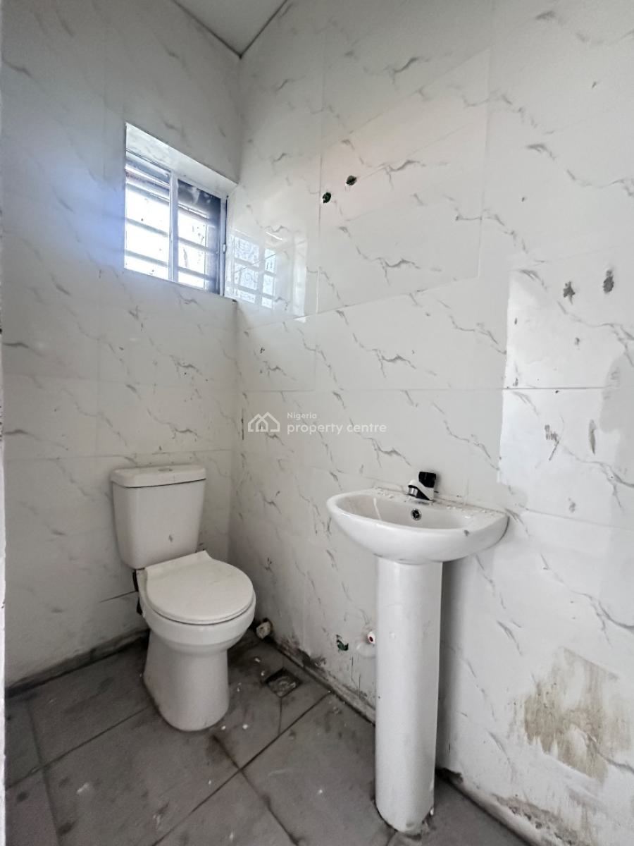 Newly Built 2 Bedroom Flat, Ologolo, Lekki, Lagos, Flat / Apartment for Rent