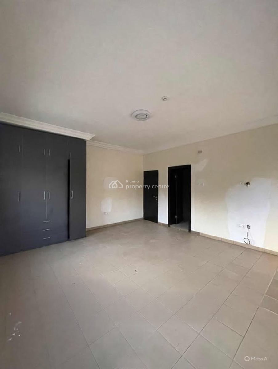Spacious 3 Bedroom Apartment with Bq, Lekki Phase 1, Lekki, Lagos, Detached Duplex for Rent