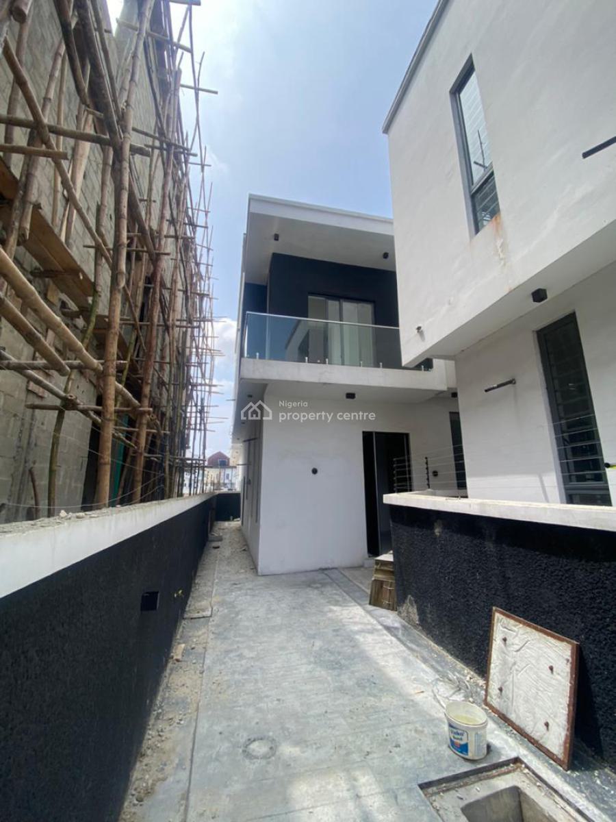 4 Bedroom Semi Detached Duplex with Bq, Second Toll Gate Daffodil Estate, Lekki, Lagos, Semi-detached Duplex for Rent