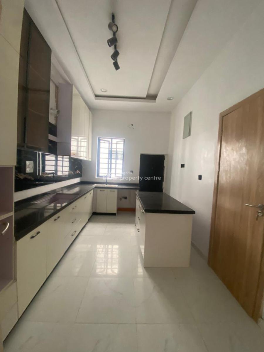 4 Bedroom Semi Detached Duplex with Bq, Second Toll Gate Daffodil Estate, Lekki, Lagos, Semi-detached Duplex for Rent