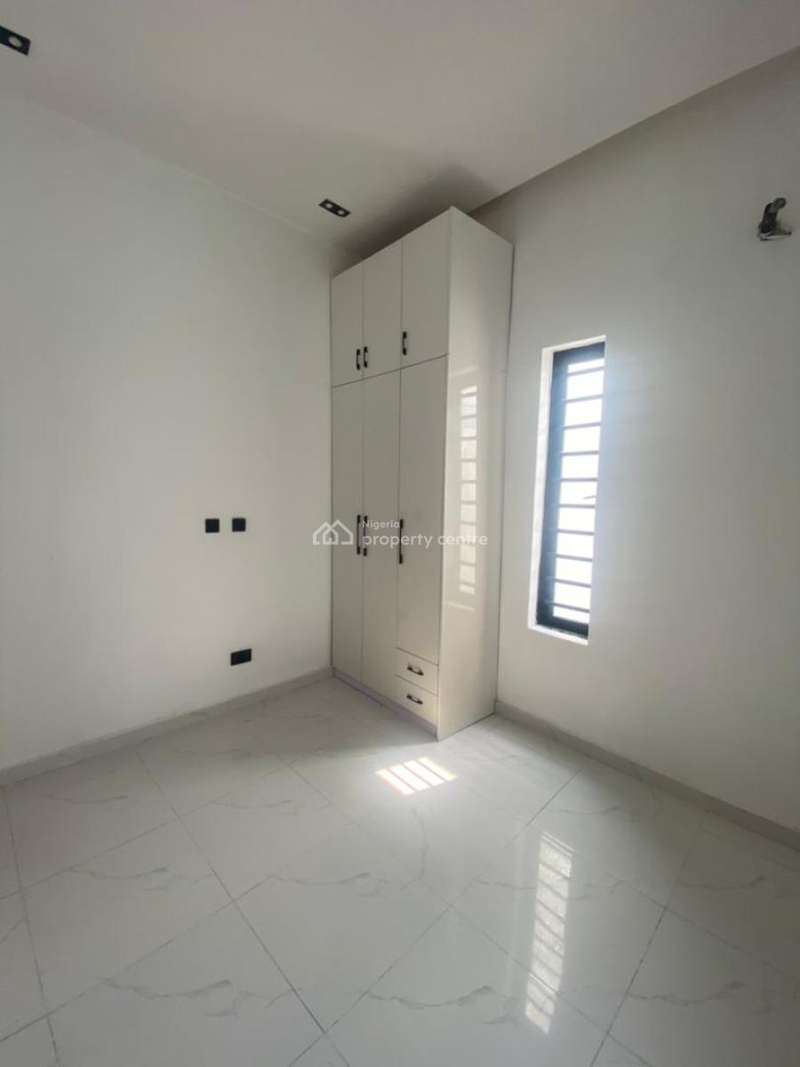 4 Bedroom Semi Detached Duplex with Bq, Second Toll Gate Daffodil Estate, Lekki, Lagos, Semi-detached Duplex for Rent