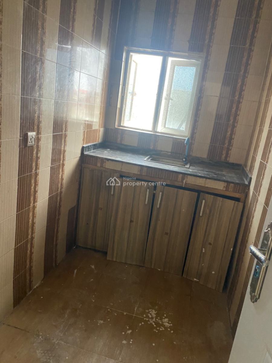 Luxury 1bedroom Flat, Canaan Estate, Behind Dkk/ Blenco, Ajah, Lagos, Flat / Apartment for Rent