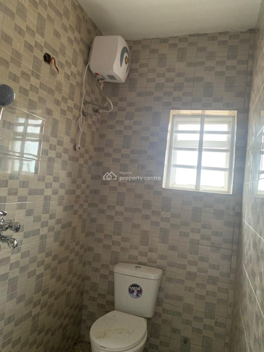 2 Bedroom Flat, Ishaka Sango – Ota,, Sangotedo, Ajah, Lagos, Flat / Apartment for Rent