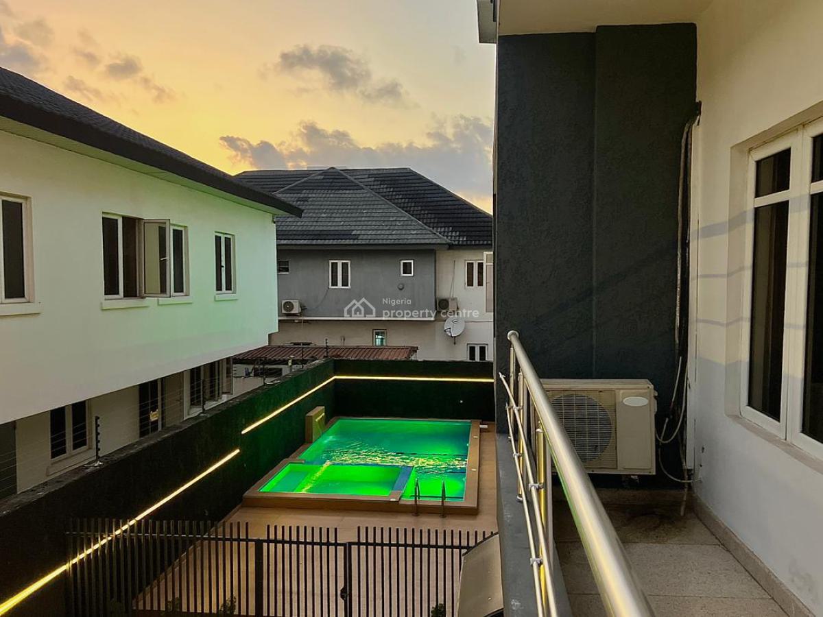 Beautiful and Spacious 3 Bedroom Apartment with Pool, Lekki Phase 1, Lekki, Lagos, Flat / Apartment Short Let