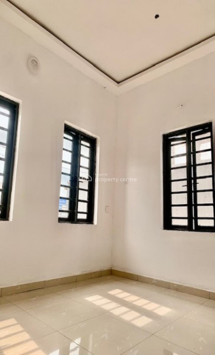 2 Bedroom Flat, Blue Roof Estate, Ogun State Housing Corporation Estate, Ado-odo/ota, Ogun, Flat / Apartment for Rent