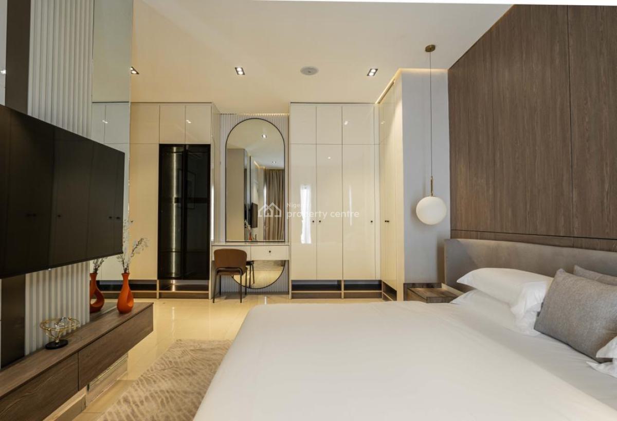 3 Bedroom Apartment, Lekki Phase 1, Lekki, Lagos, Flat / Apartment Short Let