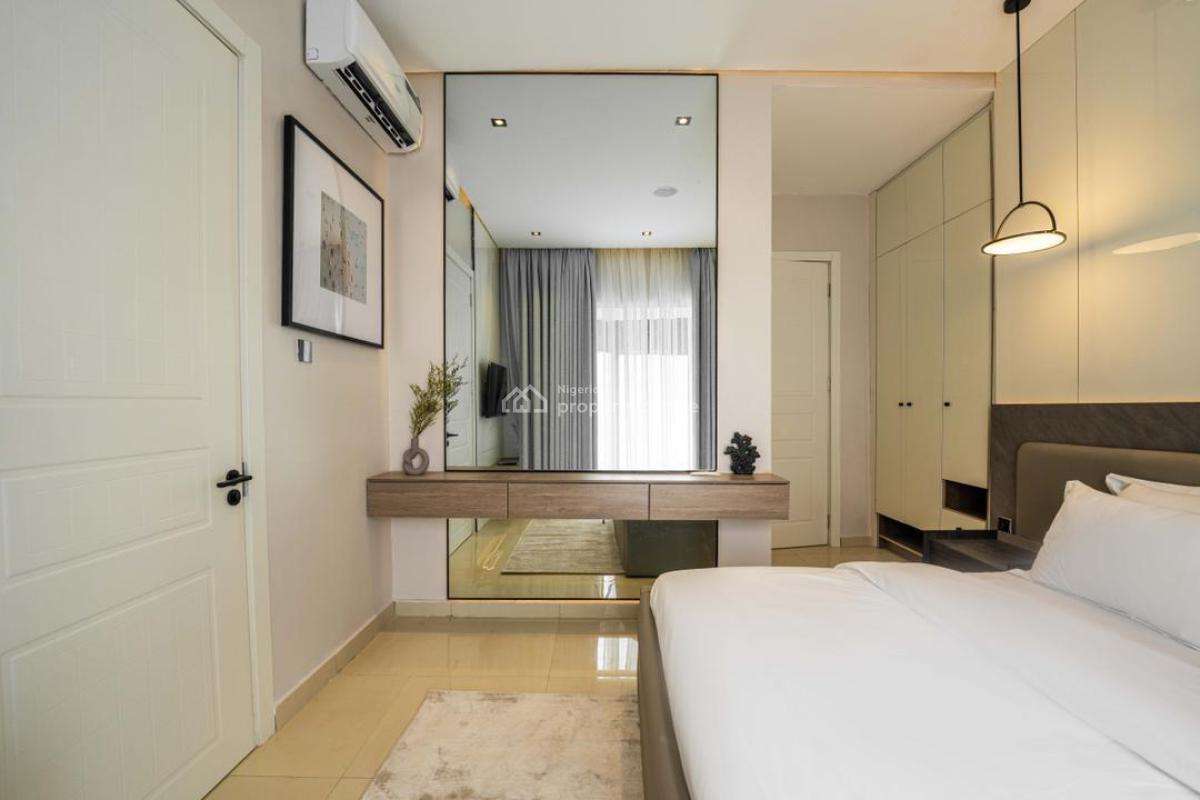 3 Bedroom Apartment, Lekki Phase 1, Lekki, Lagos, Flat / Apartment Short Let
