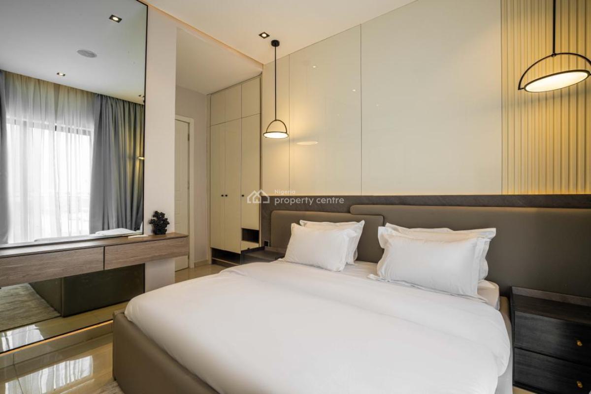 3 Bedroom Apartment, Lekki Phase 1, Lekki, Lagos, Flat / Apartment Short Let