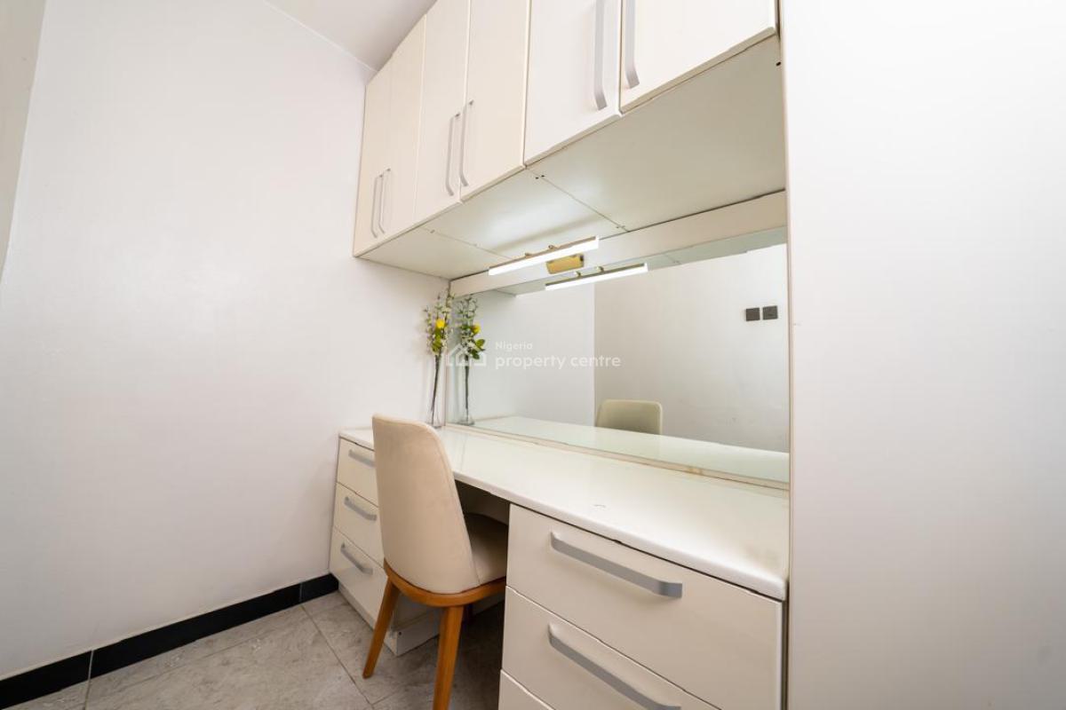 Fully Furnished 3 Bedrooms Serviced Apartment with Swimming Pool, Ikoyi, Lagos, Flat / Apartment for Rent