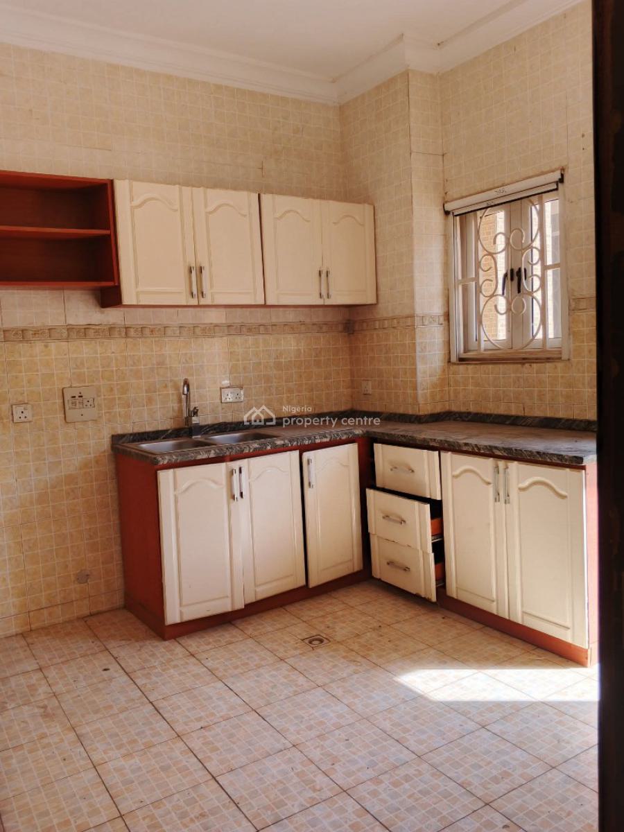 Luxury 8 Units of 3 Bedroom Flat with 2 Bedrooms Bq, Jabi, Abuja, Flat / Apartment for Rent