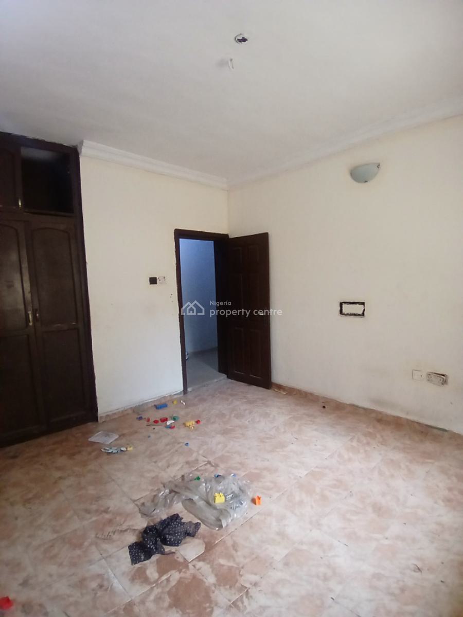 2 Bedrooms with Shared Kitchen, Badore, Ajah, Lagos, Flat / Apartment for Rent