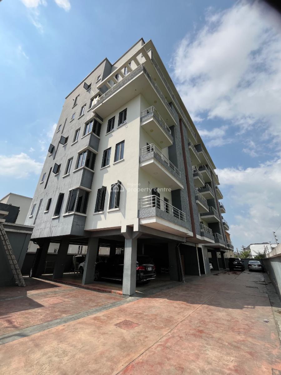 Massive 3 Bedroom Apartment with Bq, Oral Estate, Lekki, Lagos, Flat / Apartment for Rent