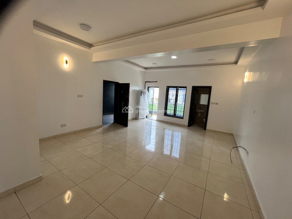 Massive 3 Bedroom Apartment with Bq, Oral Estate, Lekki, Lagos, Flat / Apartment for Rent