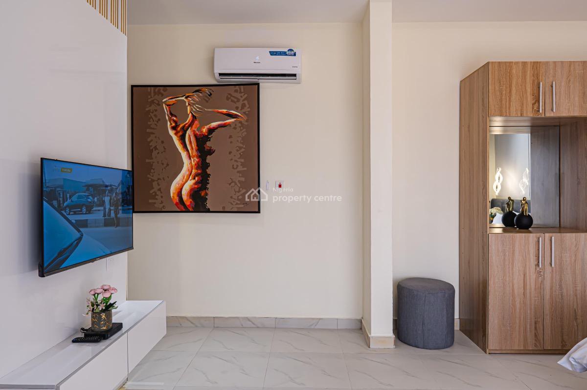 a Tasteful Furnished Apartment with All Important Amenities and 24 H, Lekki Phase 1, Lekki, Lagos, Flat / Apartment Short Let