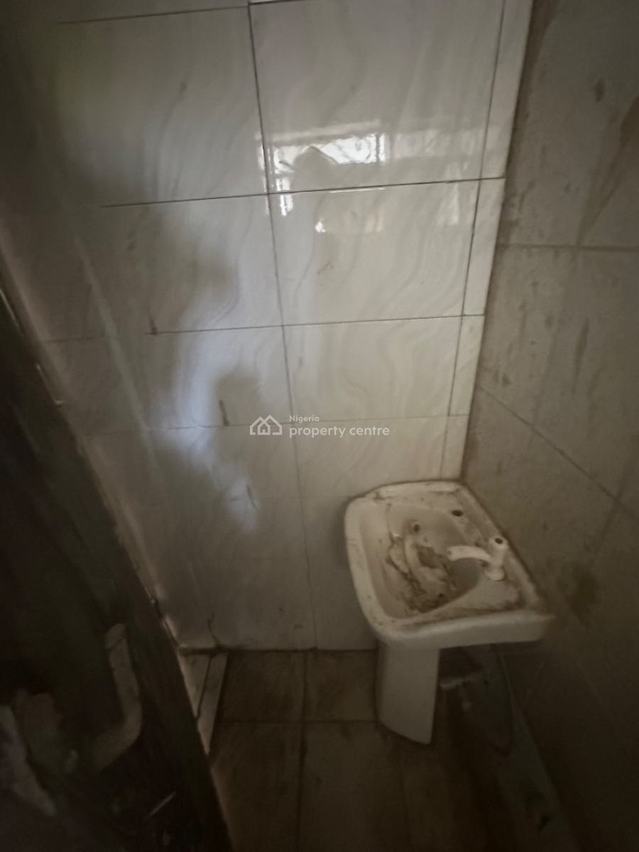 a Room Self Contain, 6th Avenue Off 69 Road, Gwarinpa, Abuja, Self Contain (single Rooms) for Rent