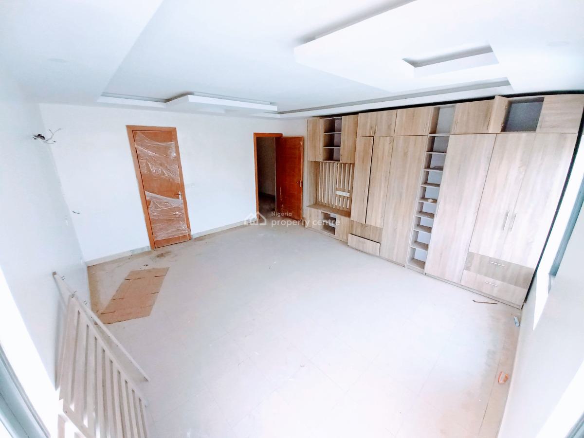 Luxury 3 Bedroom Flat with 1-room Domestic Staff Quarters, Off Awolowo Road, Ikoyi, Lagos, Flat / Apartment for Rent