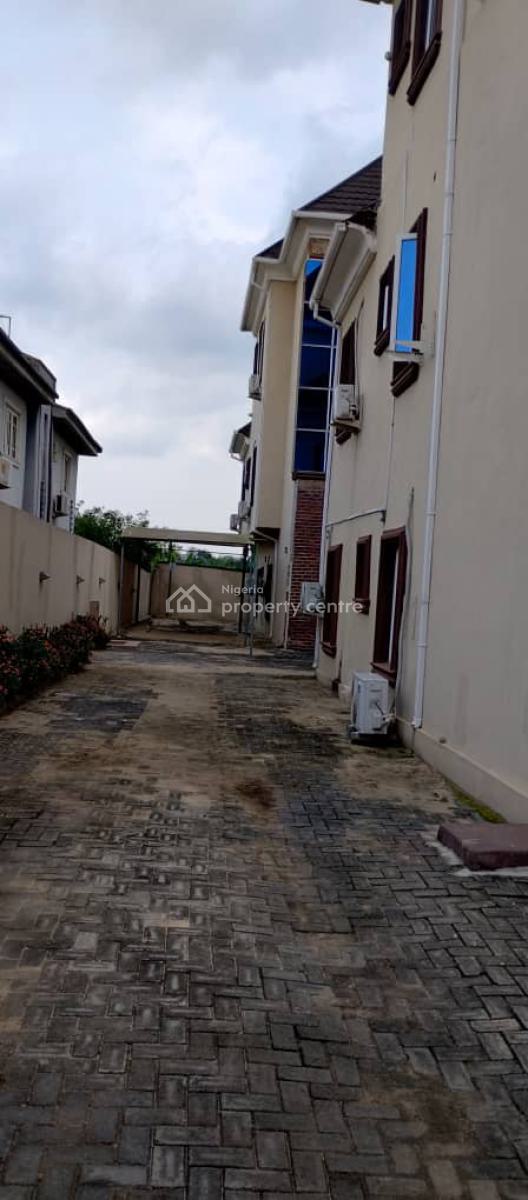 Luxury 5 Bedroom Duplex, Magodo Brooks, Gra Phase 2, Magodo, Lagos, Flat / Apartment for Rent