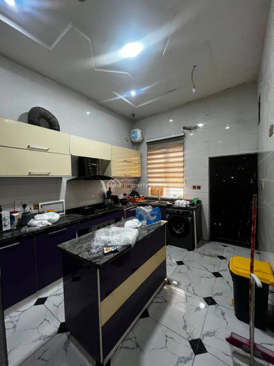 4 Bedrooms Detached House, Ologolo, Lekki, Lagos, Semi-detached Duplex for Rent