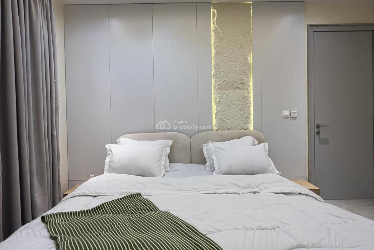 Cozy Beautiful 1 Bedroom Apartment with Gym, & Swimming Pool, Freedom Way, Lekki, Lagos, Flat / Apartment Short Let