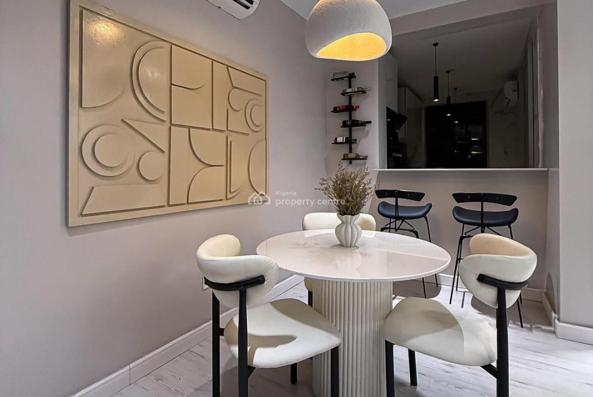 Cozy Beautiful 1 Bedroom Apartment with Gym, & Swimming Pool, Freedom Way, Lekki, Lagos, Flat / Apartment Short Let