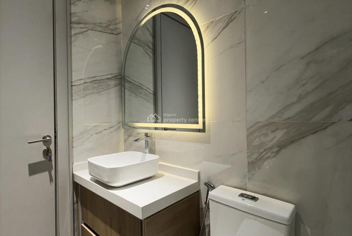 Cozy Beautiful 1 Bedroom Apartment with Gym, & Swimming Pool, Freedom Way, Lekki, Lagos, Flat / Apartment Short Let