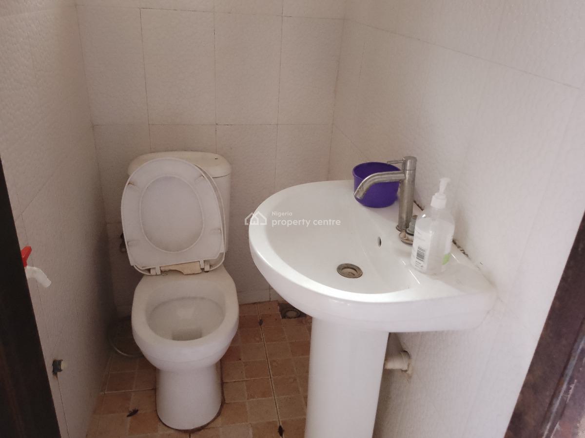 Luxury Three Bedroom Duplex with Bq, Scc Road, Ushafa, Bwari, Abuja, Detached Duplex for Rent