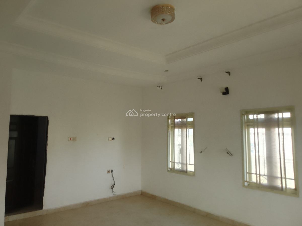 Luxury Three Bedroom Duplex with Bq, Scc Road, Ushafa, Bwari, Abuja, Detached Duplex for Rent