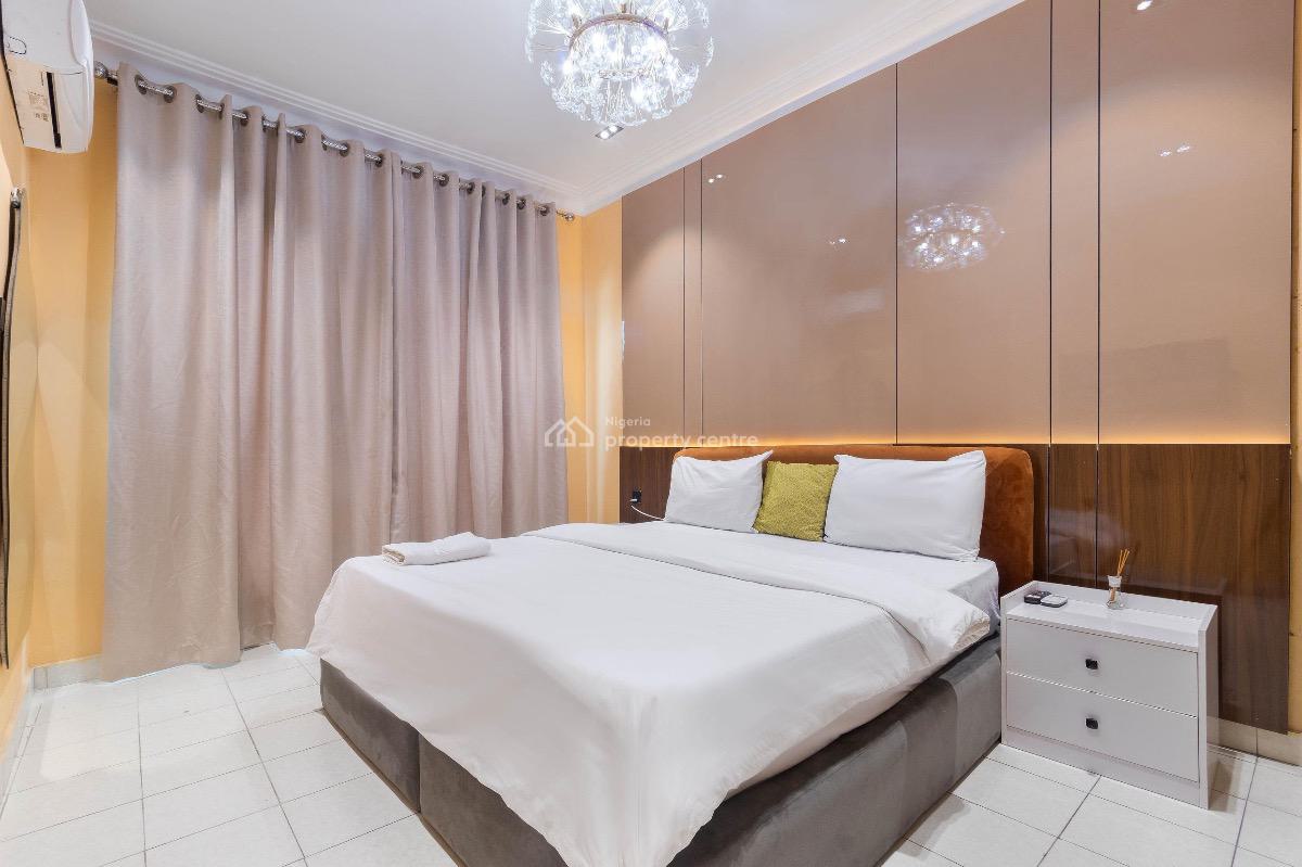 My Luxury 3 Bedroom Beach View, Pool, Snooker, Tennis Courts, Balcon, Ikoyi, Lagos, Flat / Apartment Short Let