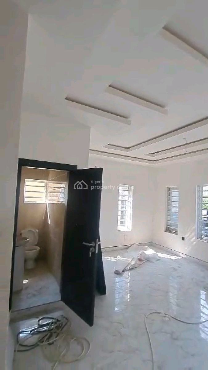 Executive and Standard 2bedroom Flat, Johnson Bus Stop, Pedro Road, Pedro, Gbagada, Lagos, Flat / Apartment for Rent