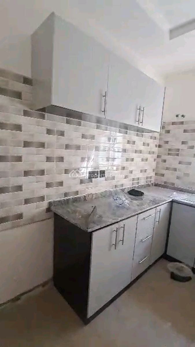 Executive and Standard 2bedroom Flat, Johnson Bus Stop, Pedro Road, Pedro, Gbagada, Lagos, Flat / Apartment for Rent