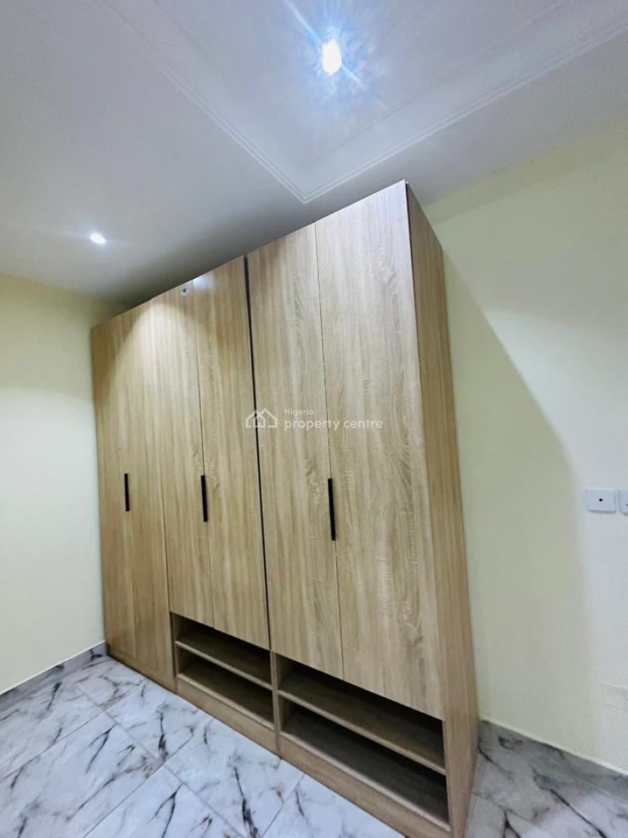 Newly Built 3 Bedroom Apartment and a 4 Bedroom Penthouse with Study, Lekki Phase 1, Lekki, Lagos, Flat / Apartment for Rent