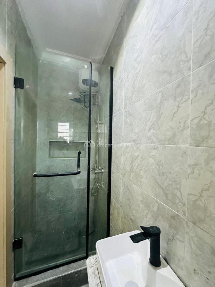 Newly Built 3 Bedroom Apartment and a 4 Bedroom Penthouse with Study, Lekki Phase 1, Lekki, Lagos, Flat / Apartment for Rent